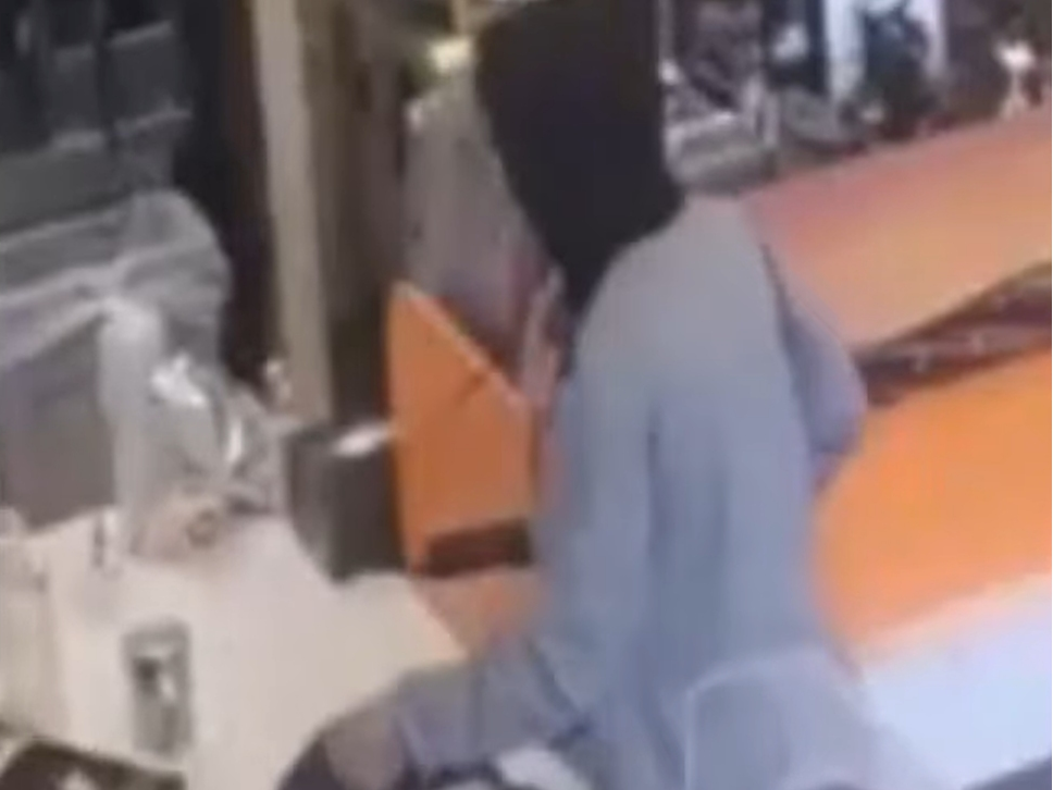 Chicago Police Seek Help Identifying Suspect in Washington Heights Armed Robberies
