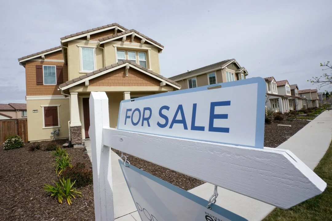 Illinois Homebuyers Don’t Need Huge Salary Increases to Afford Starter Homes