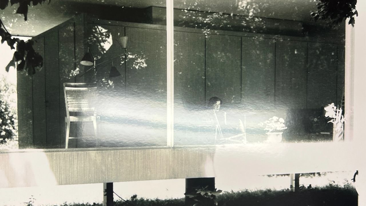 Edith Farnsworth’s Story Reclaimed: The Woman Behind a Modernist Masterpiece Near Chicago
