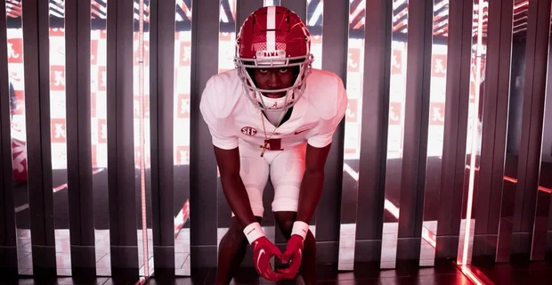 Alabama Flips Florida Running Back From Illinois Commitment in Major Recruiting Shift
