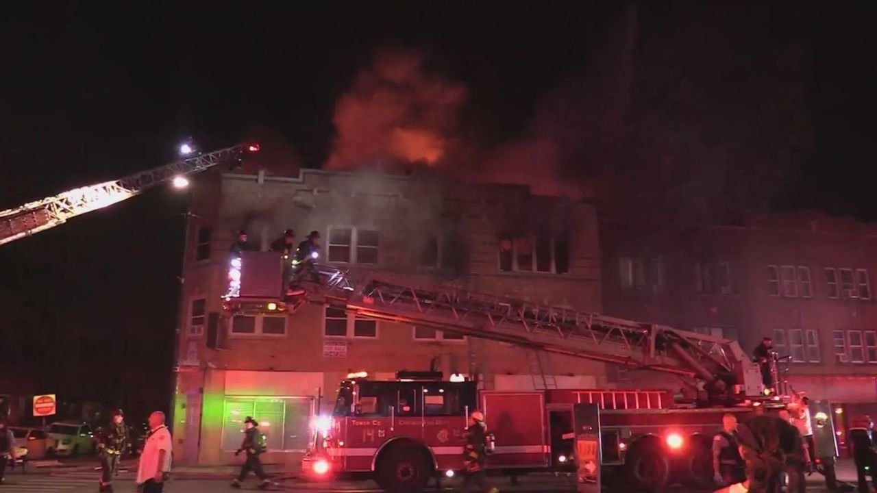 6 People Hospitalized After Overnight Apartment Fire on Chicago’s West Side