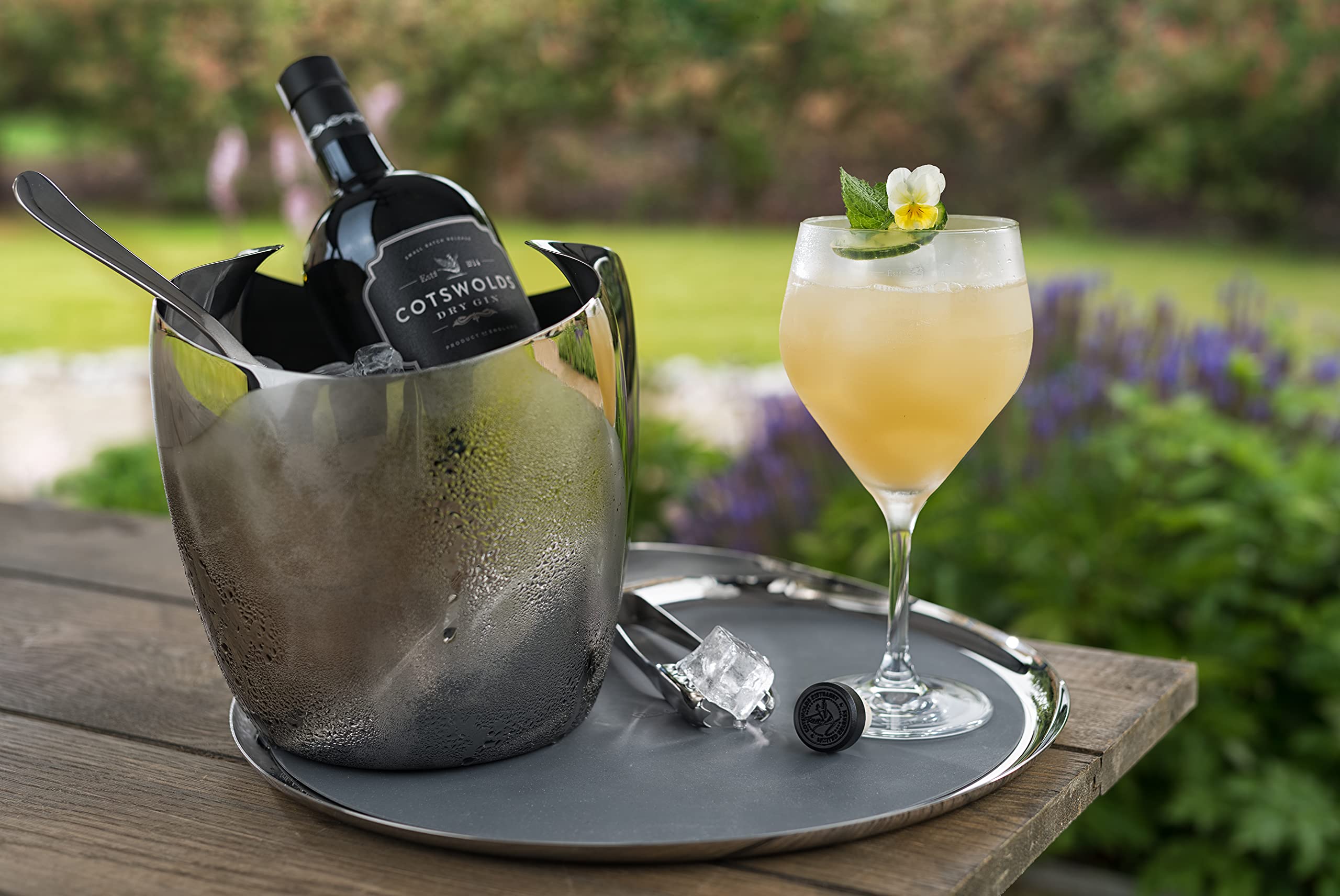 Cognac Gets A Summer Remix As Chicago Toasts First-Ever National Cognac Week