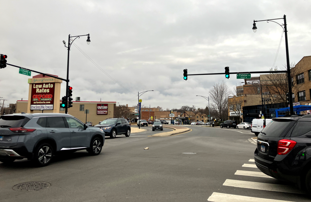 City Ordered To Install 1,700 Audible Crosswalk Signals To Aid Blind, Visually Impaired Residents In Chicago

