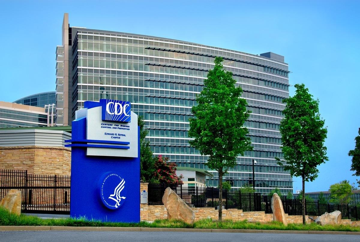 Chicago Health Leaders Sound Alarm Over CDC Cuts Threatening HIV Prevention Programs