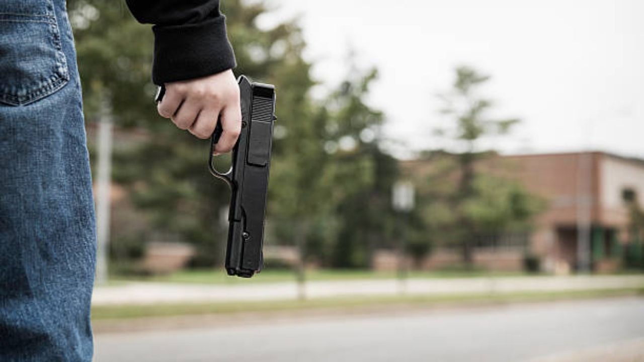 Chicago Begins Summer With Deadly Spike in Gun Violence: One Killed, Nine Wounded