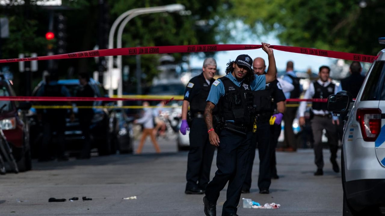 Chicago Police Struggle to Solve Homicides, New State Law Aims to Boost Transparency and Trust