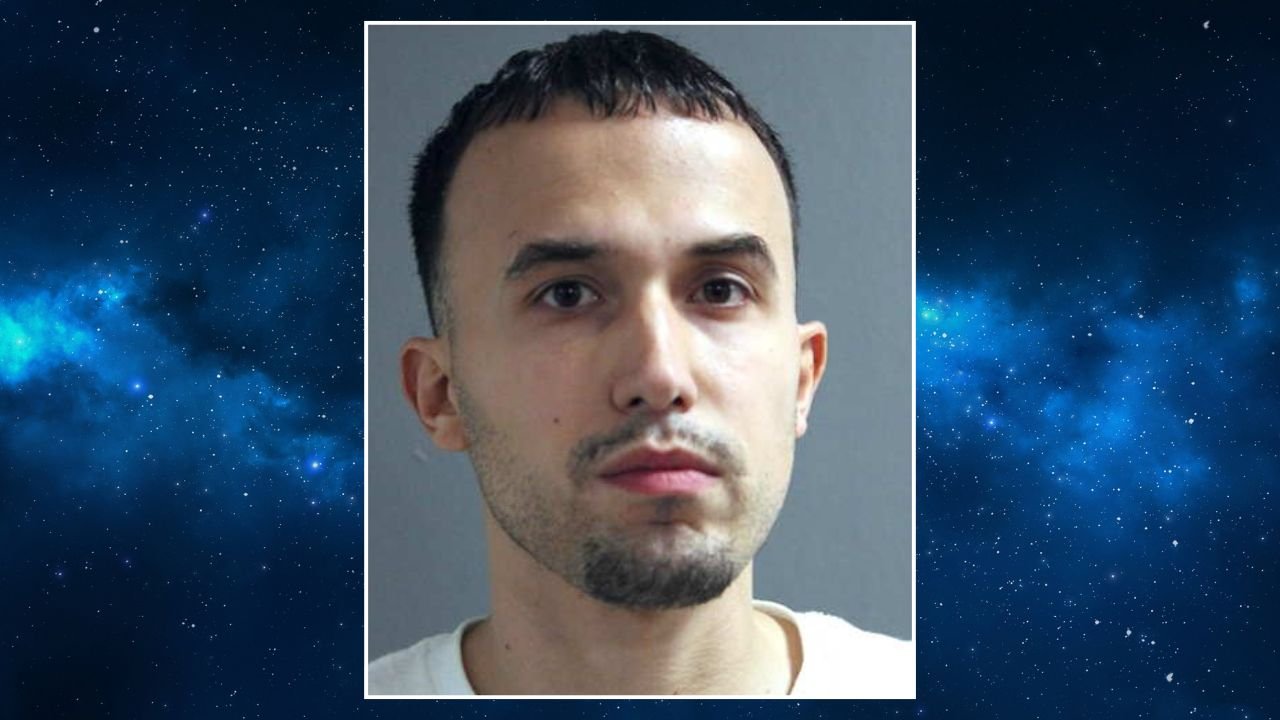 Doorbell Video Shows Repeat Offender Firing at Man in Rogers Park Apartment Hallway