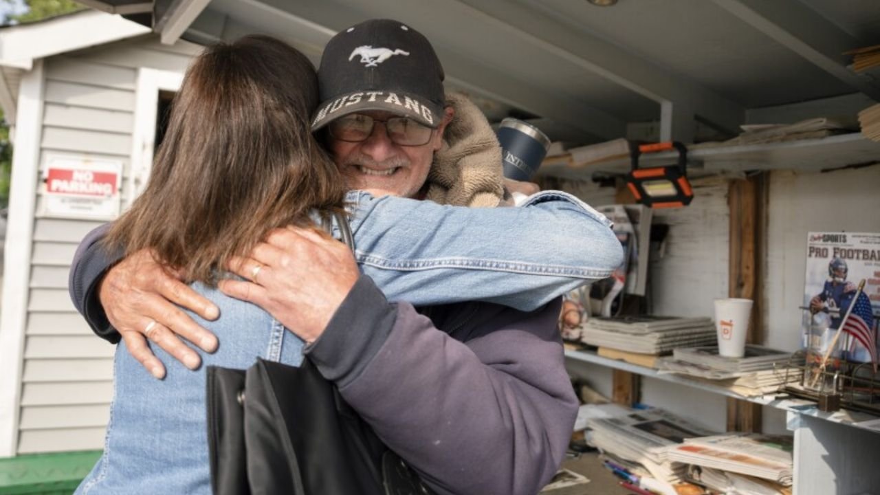 Edison Park's Beloved Kaage Newsstand Closes After 82 Years of Community Service