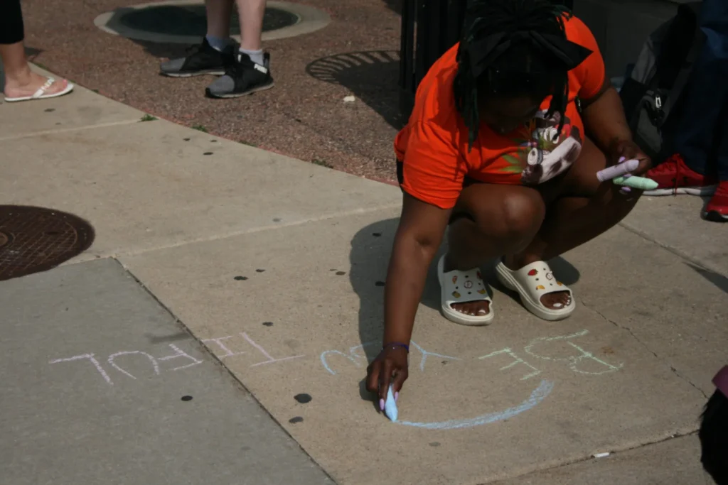 Drag Storytime At Beverly Library Draws Protesters — But Even More Supporters Show Up