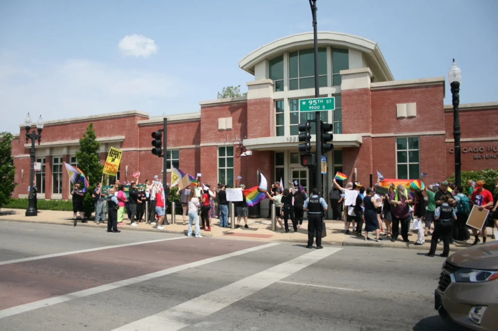 Drag Storytime At Beverly Library Draws Protesters — But Even More Supporters Show Up