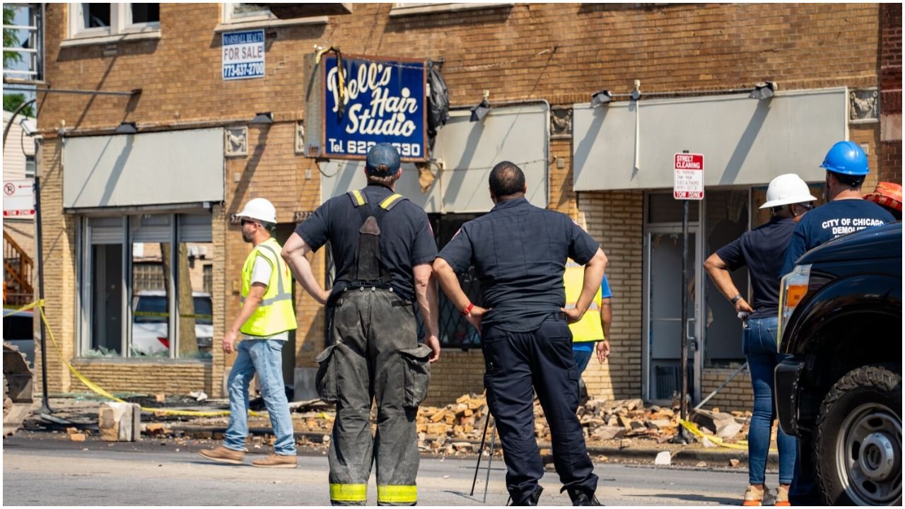 Molotov Cocktail Attack Suspected in Fatal Austin Apartment Fire That Killed 4, Displaced Dozens
