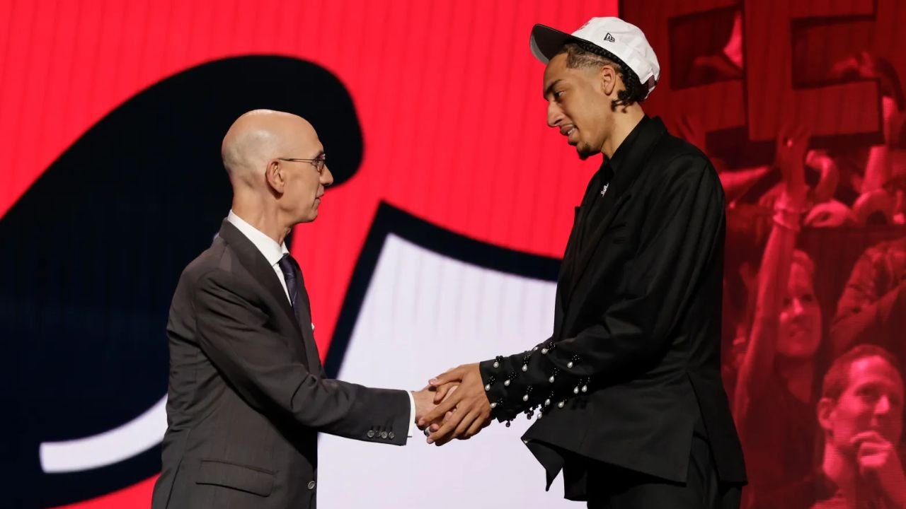 Noa Essengue Picked by Bulls at No. 12 in NBA Draft, Brings Versatile Talent from Europe