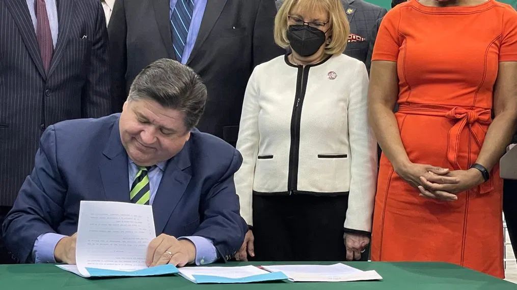 State Budget Quietly Covers $1.3M Cost For Abandoned Tent Shelter In Chicago