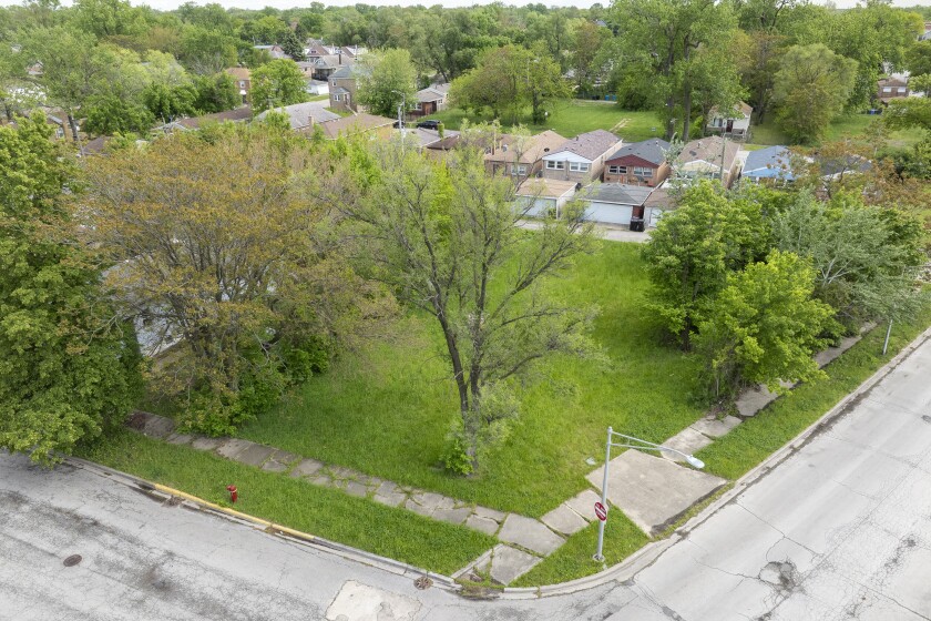 University of Chicago Students Push Vacancy Tax to Boost Affordable Housing