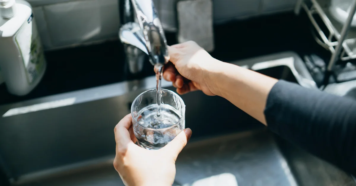 Parents In Illinois Warned Not To Use Tap Water For Babies Due To Nitrate Contamination