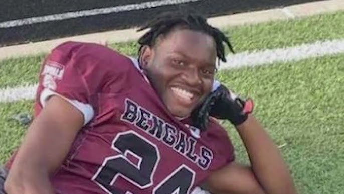 Chicago High School Football Captain Fatally Shot in Auburn Gresham Alley