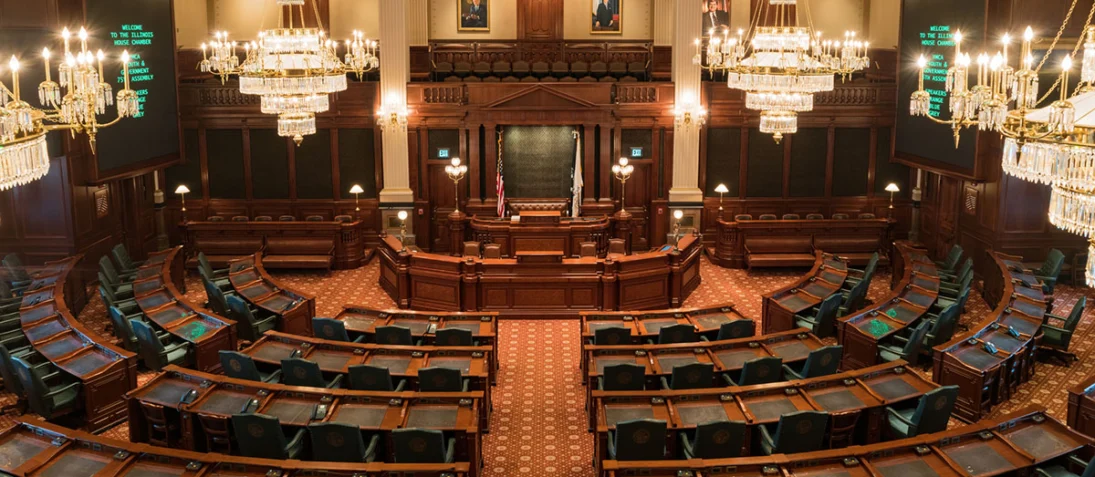 Illinois Lawmakers Pass 2 Bills Criticized as Harmful to Businesses