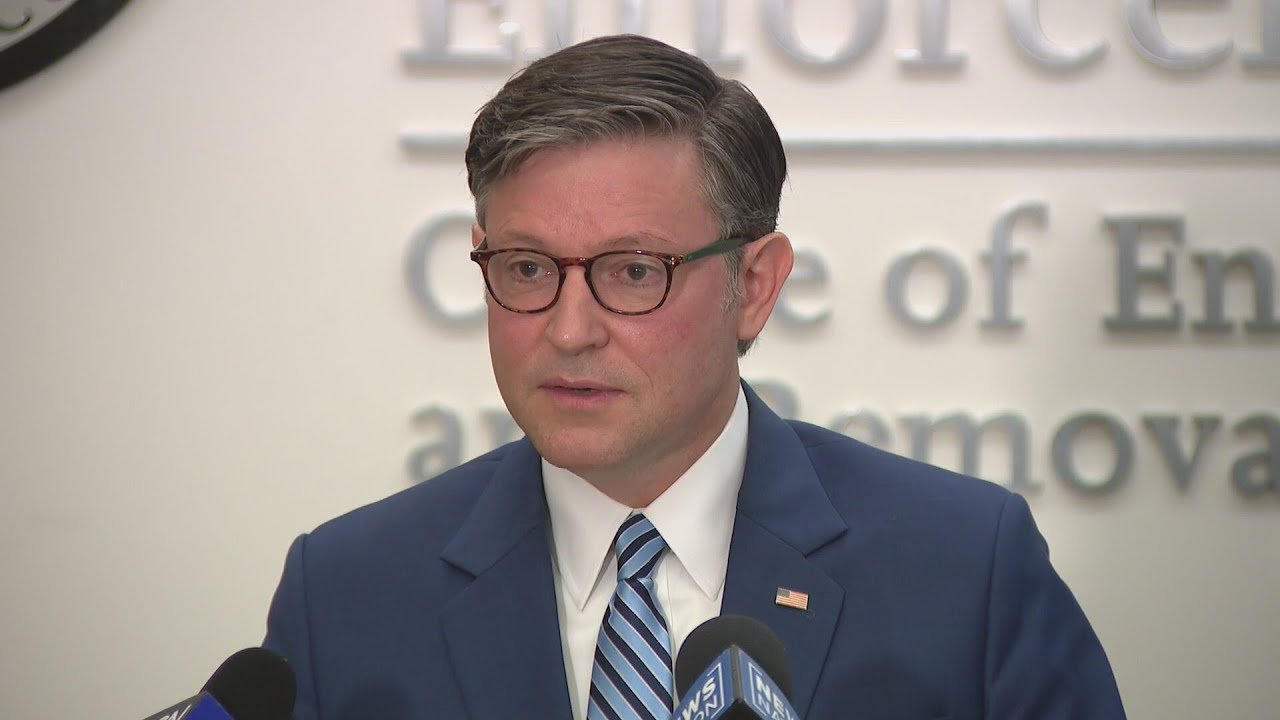 Speaker Mike Johnson Criticizes Chicago Mayor for Opposing ICE Raids Amid Immigration Surge