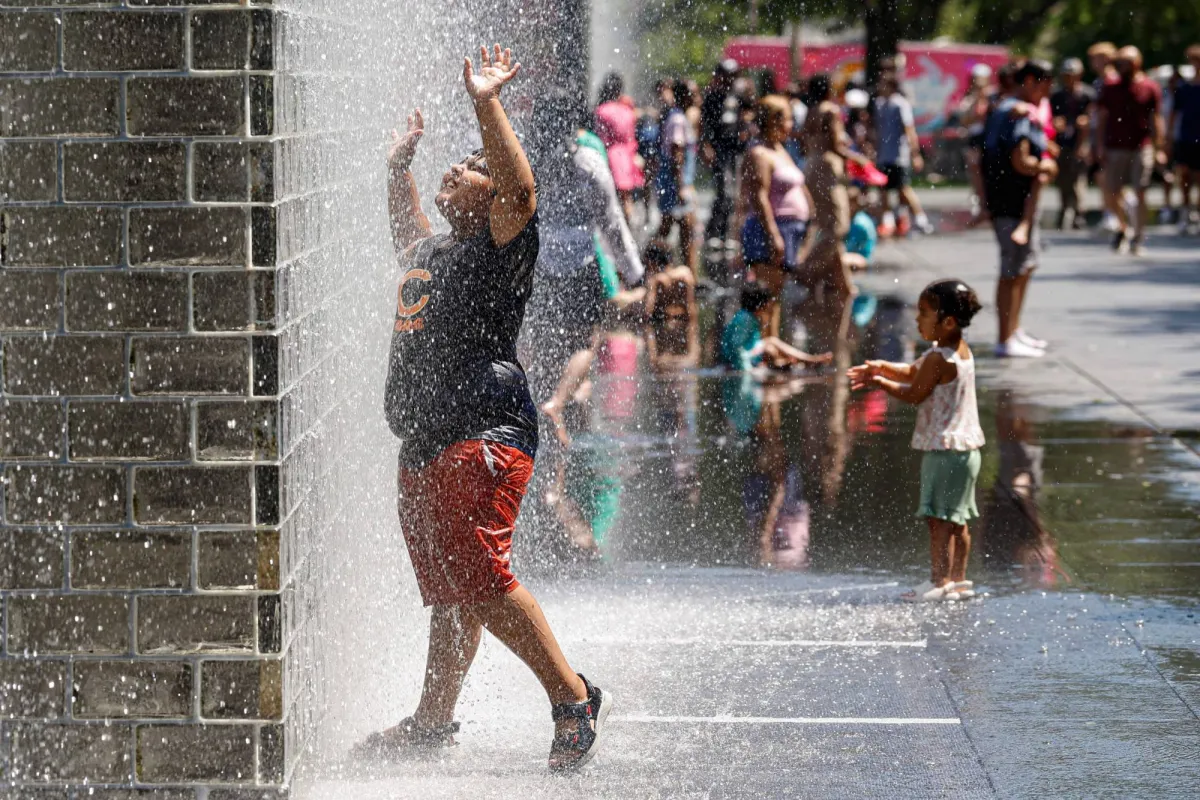 Chicago Heat Index Hits 105 Degrees as City Braces for More Sweltering Days