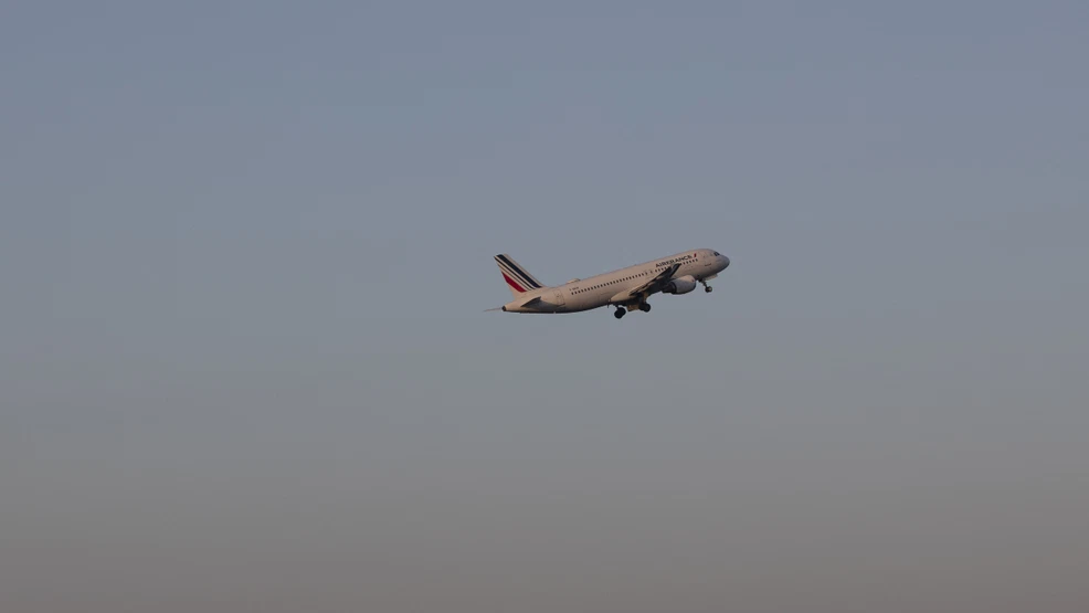 Air France Flight Returns to Paris After Denied Landing Clearance in Chicago