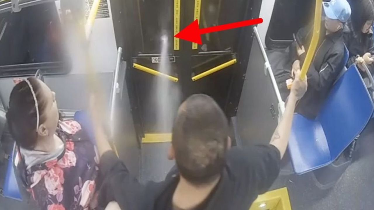 Gunman Fires Through CTA Bus Door in Portage Park, Injures Two Passengers in Targeted Gang Attack