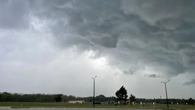Weekend Weather Brings Heat, Humidity, and Storm Chances to Southeast Wisconsin