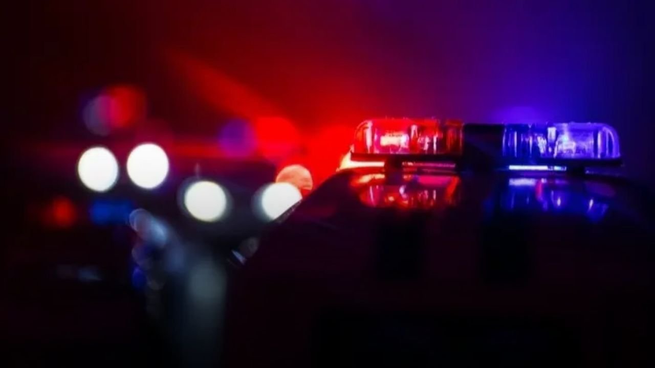 Aurora Police Search for Suspect After Shooting Near Fox Valley Mall
