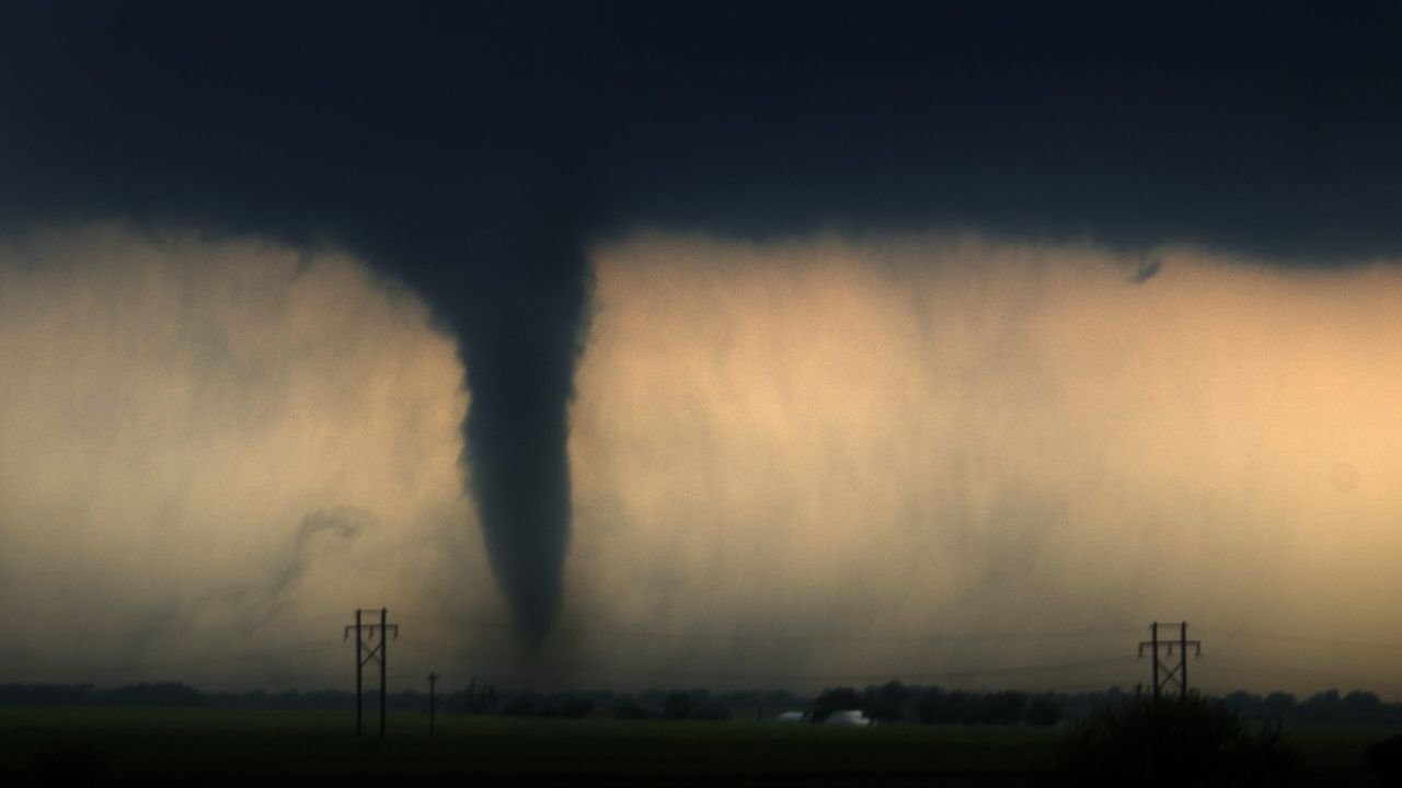 Lubbock Weather Forecast: Scattered Storms Return Sunday Afternoon as 94°F Heat Lingers