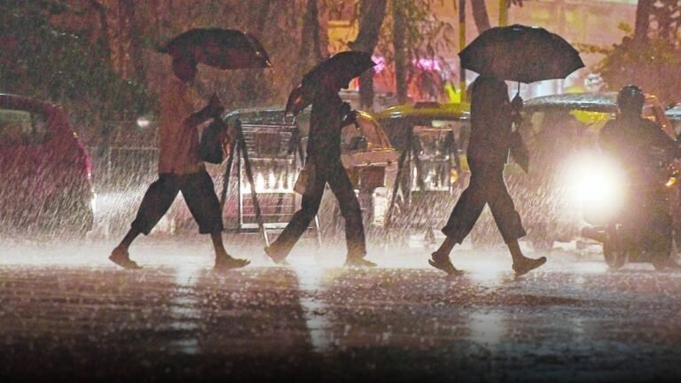 Northeast Ohio Alert: Weekend Rain, Lightning and Swim Advisories Until Saturday Night