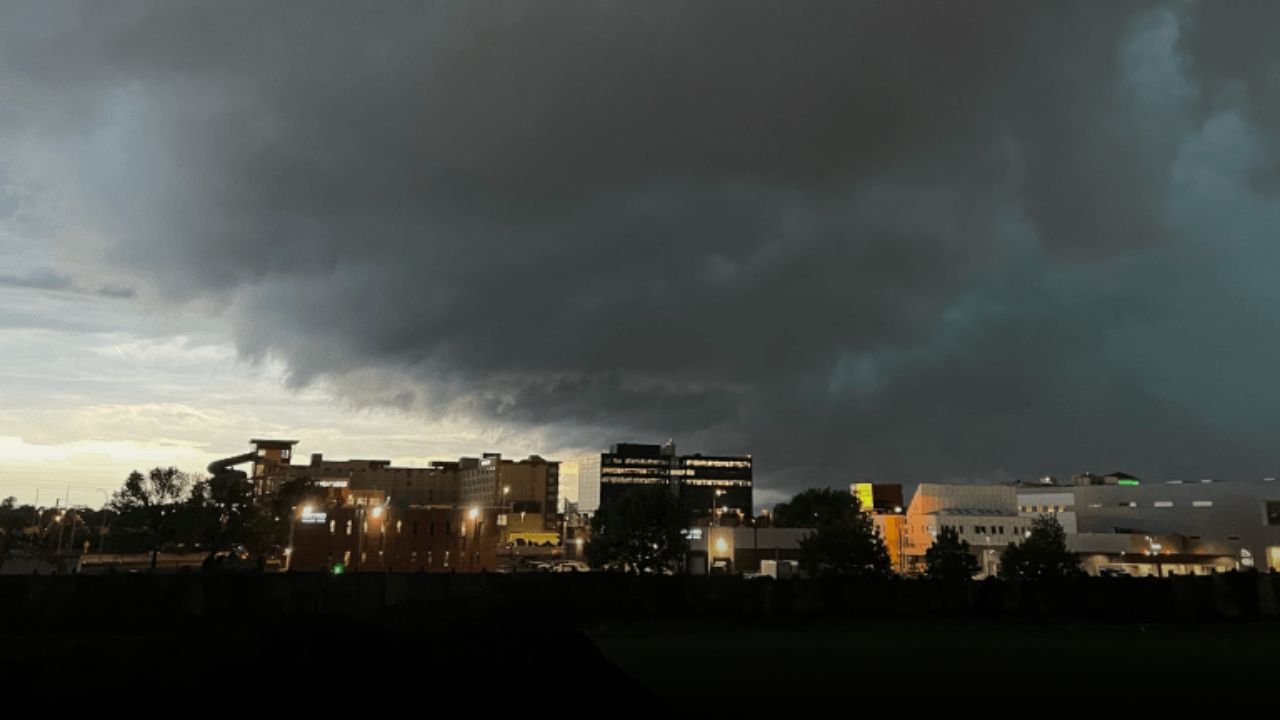 Ohio Valley Forecast: Strong Storms, Heavy Rain Possible in Central and Southwest Ohio Tuesday Evening